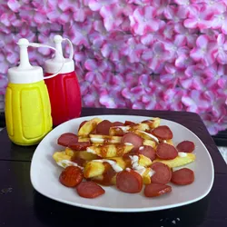 Salchipapas
