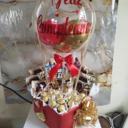 Arreglo Rojo de corazón con Globos