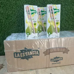 Caja de jugo de pera 