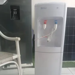 Dispensador de agua Royal