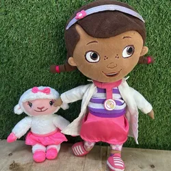 Doctora juguete con oveja