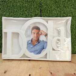 PORTARRETRATO EN FORMA DE DAD 