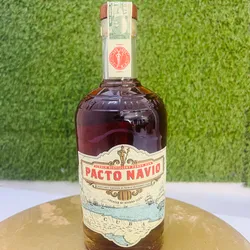 Ron Pacto Navio