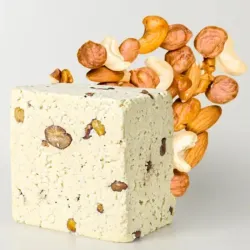 Queso con frutos secos 