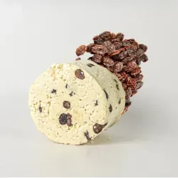Queso con pasas 
