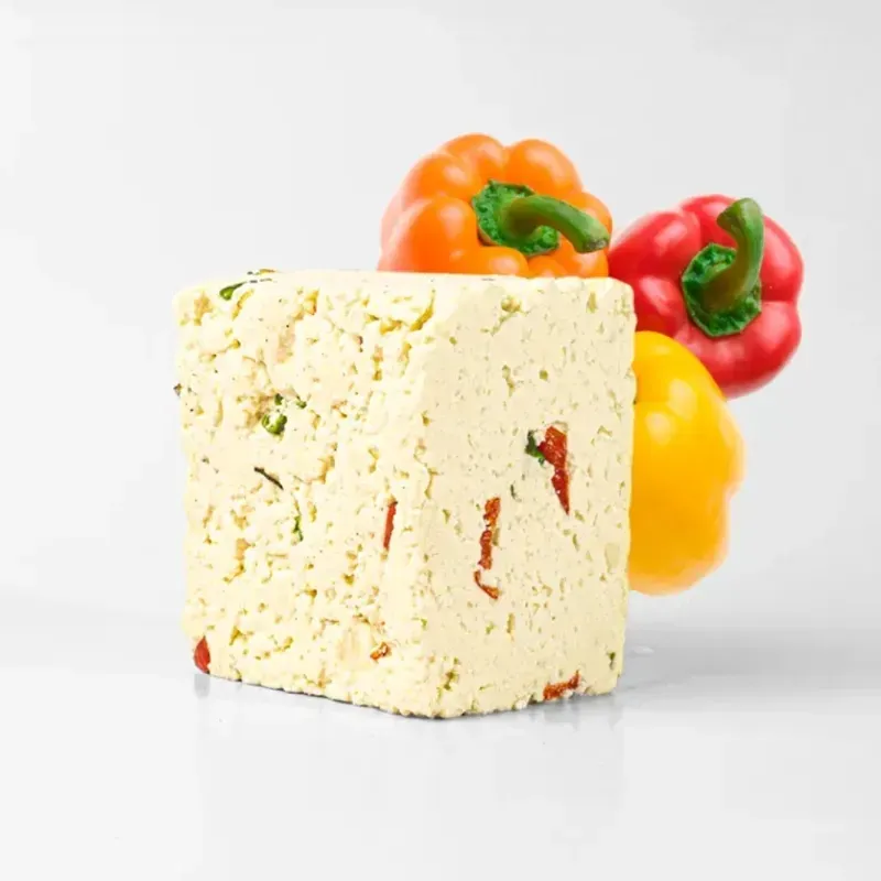 Queso con pimientos 