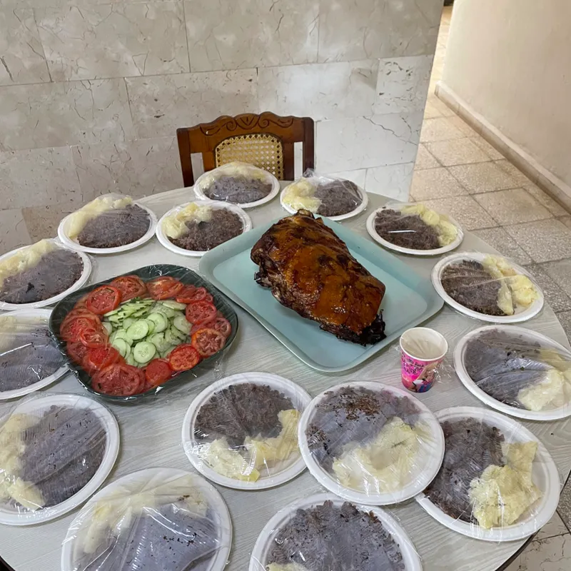Cena familiar cerdo azado 