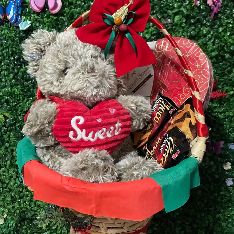Cesta navideña 🎄con peluche 
