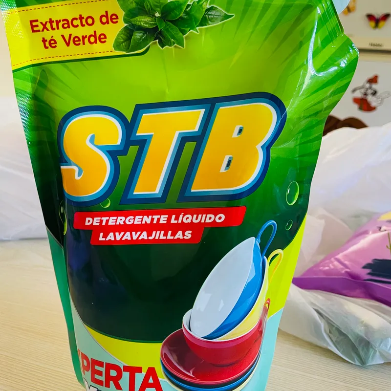 Detergente líquido 