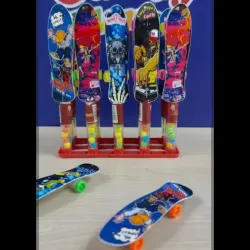 Patinetas con caramelos