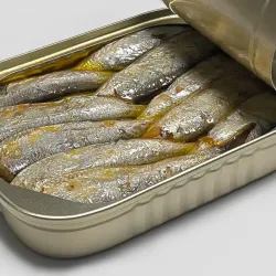 Sardinas enlatadas
