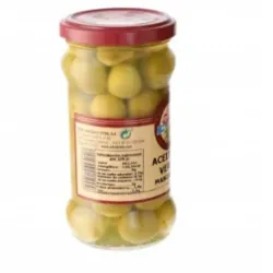 Pomo de aceitunas verdes.