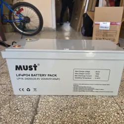 Batería 25.6 V *200 Ah (5120 w/h)