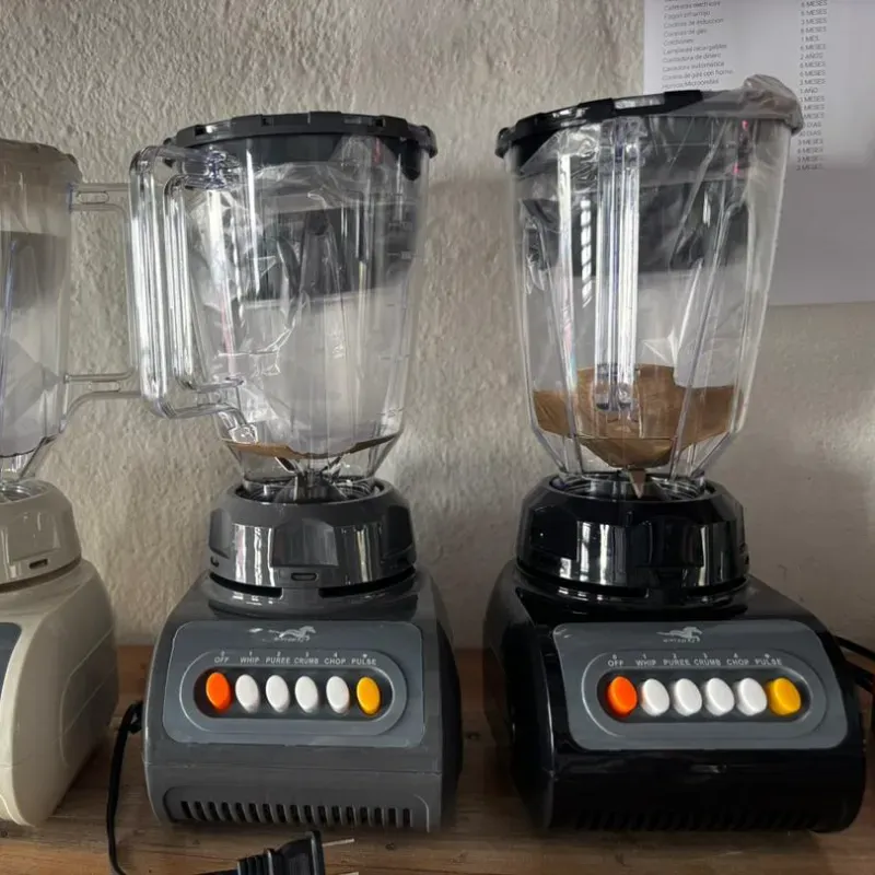 Batidora 4 velocidades con moledor de especies(vaso plástico)  Unizuki