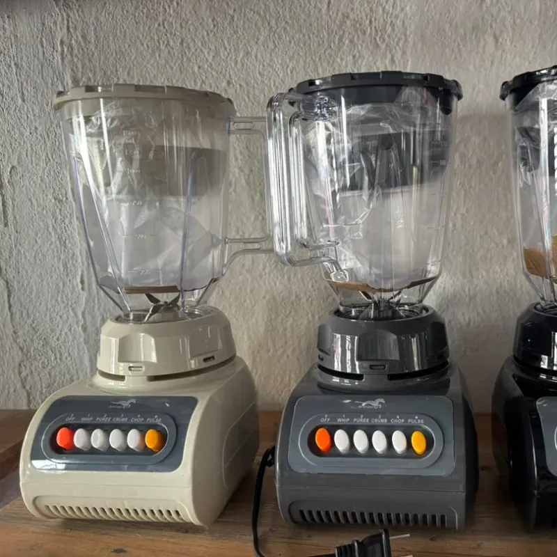 Batidora 4 velocidades con moledor de especies(vaso plástico)  Unizuki