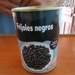 Frijoles negros cocidos