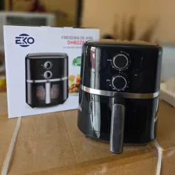 Fritera de aire 5.5 litros ( eko)