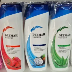 Champú de fresa , coco y aloe