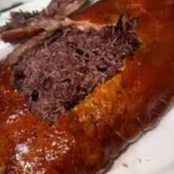 Cuero relleno con Congris