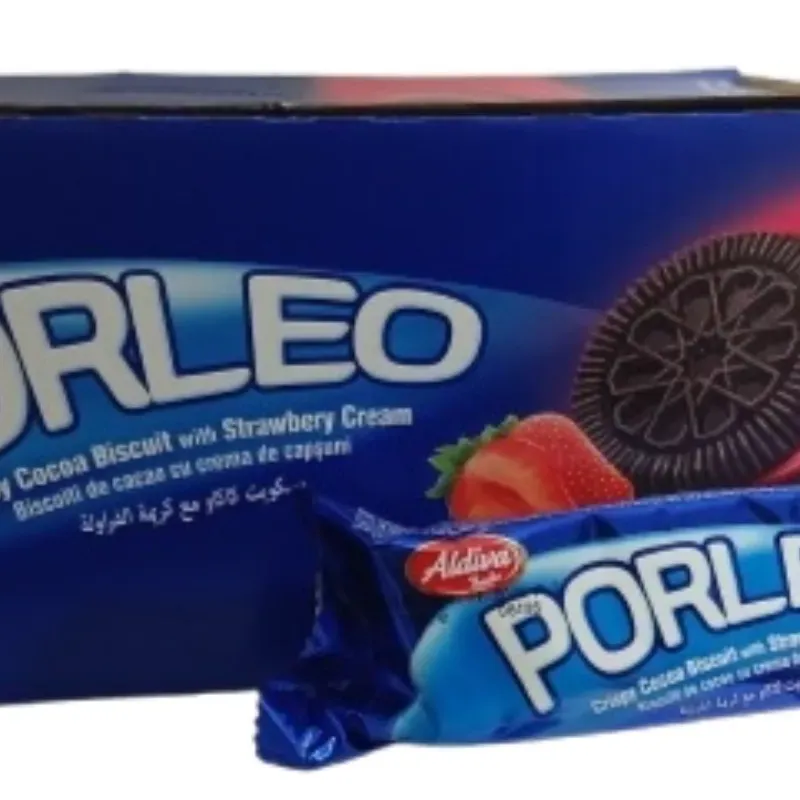 Galletas de chocolate porleo con crema de fresa