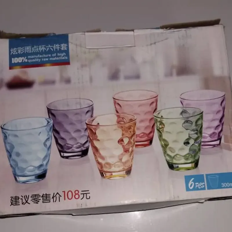 Juegos de vasos de cristal de colores