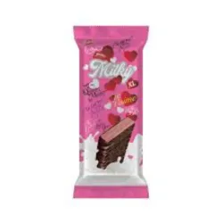 Sorbeto de chocolate con crema de fresa 
