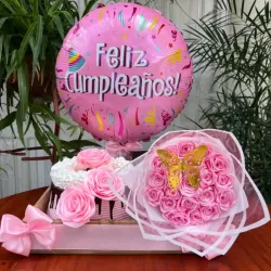 Caja rosa con mini torta