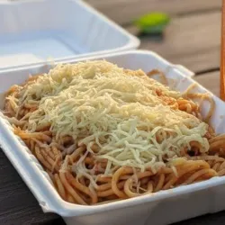 Espaguetis de queso gouda