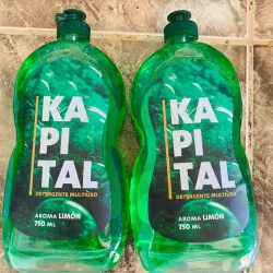 Detergente líquido 