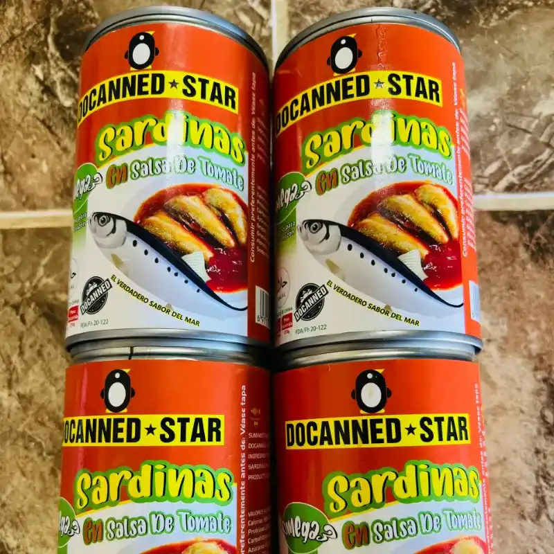 Sardinas en tomate 