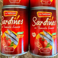 Sardinas en tomate 