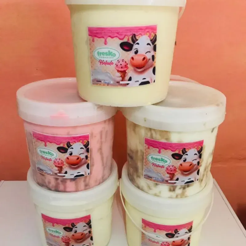 Tina de Helado de Naranja🍊 Piña🍍 4.5 lt