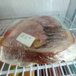 Bandeja de chuletas ahumadas de pernil de cerdo  ( 2.5 lb )