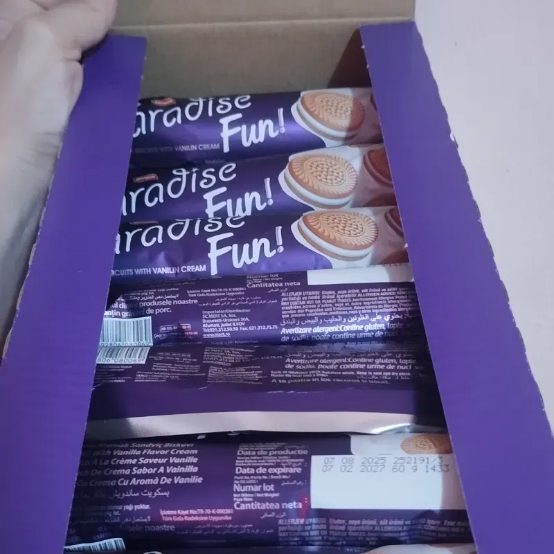 Caja de galletas Paradise Fun rellenas con crema (24 unidades)