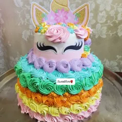 Cake de capuchino de dos pisos con temática