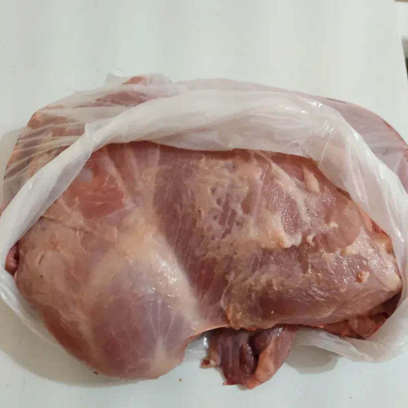 Carne limpia de Paleta de cerdo ( 10 lb ) 