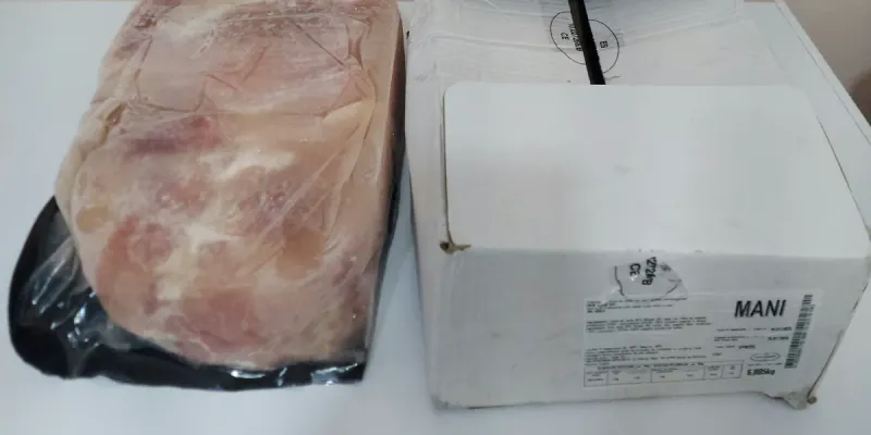 PERNIL DE CERDO DESHUESADO ( importado ) lb a 3.5 usd 