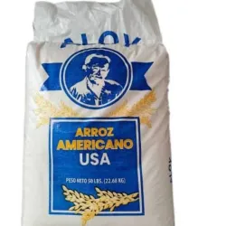 Saco sellado de 50 lb de arroz importado 