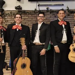 Grupo de mariachis 