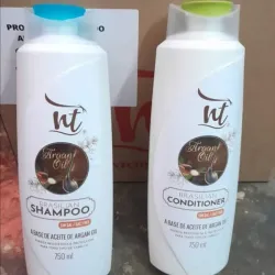 Shampoo y Acondicionador 