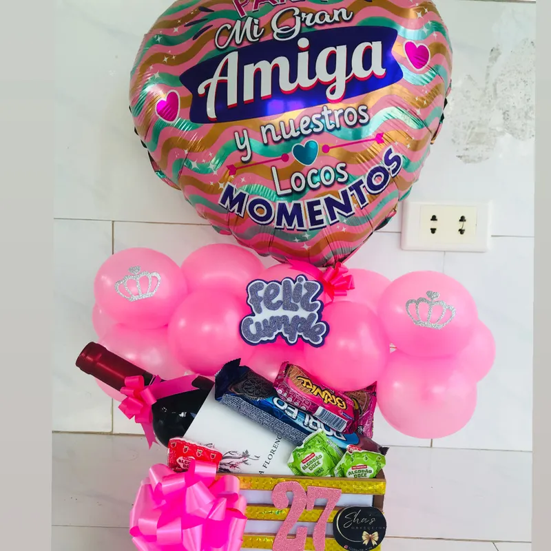 Caja temática con botella de vino 🍷 