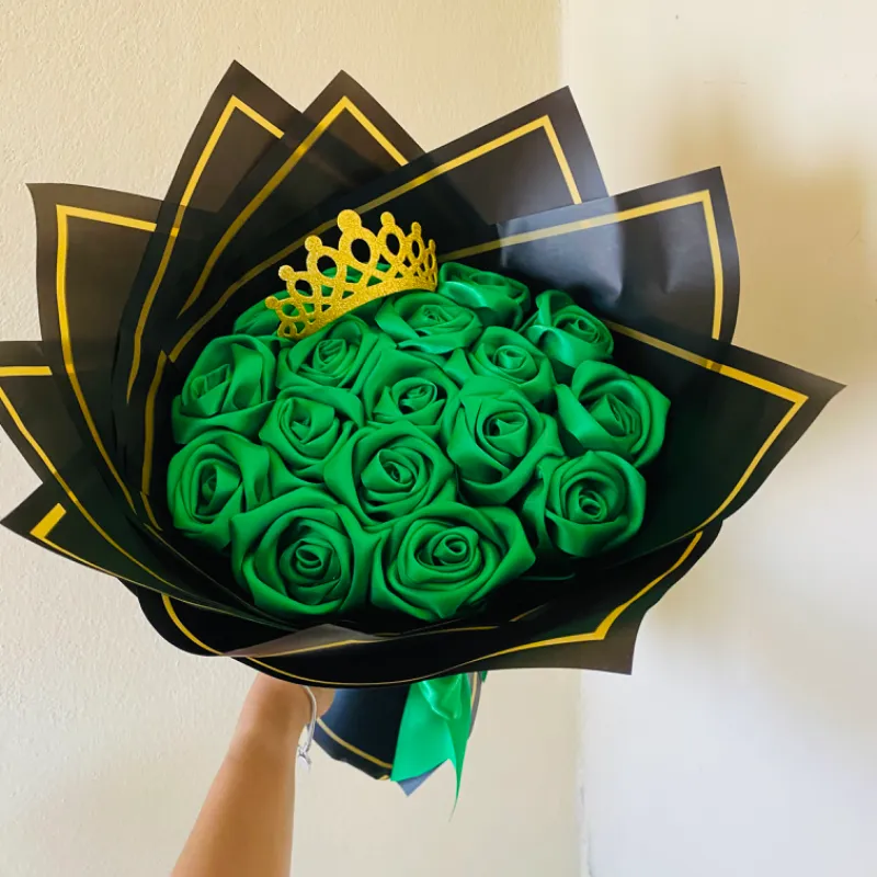Ramo de rosas eternas ♥️