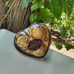 Bombones Rishdene🫠