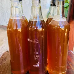 2 botella de miel