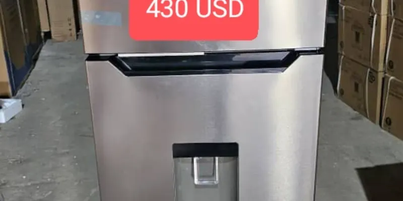 REFRIGERADOR EKO 9.5 PIES CONGELACIÓN SECA CON DISPENSADOR