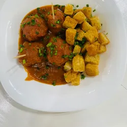 Albóndigas y Pan mágico 