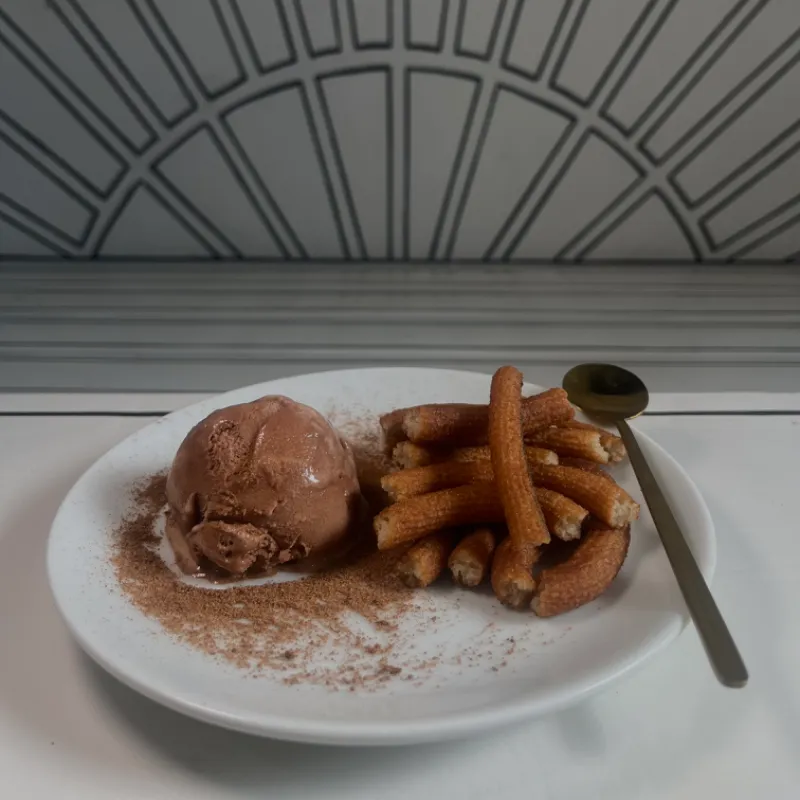 Churros con helado