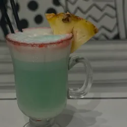 Piña Colada con Alcohol