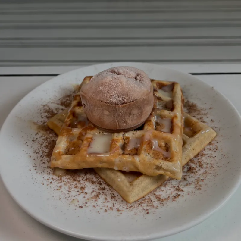 Waffles con Helado (2)