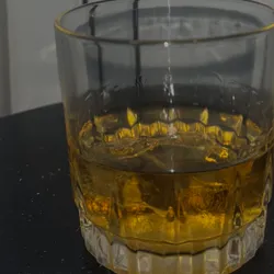 Wiskey a la Roca